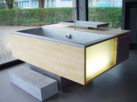 Stainless Steel Bathtub Sink Combo from Meeus