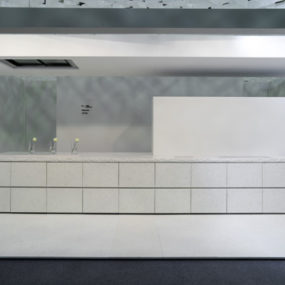 Minotti Kitchen – New Atelier kitchen design in natural stone (Nuova Atelier)