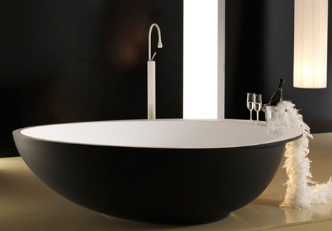 modern-black-and-white-bathroom-fixtures-mastella-2.jpg