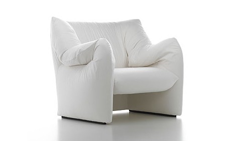 modern-leather-chair-cassina-heaven-side.jpg