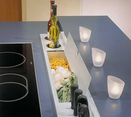 neff-kitchen-accessories-wall-mount-compartment.jpg