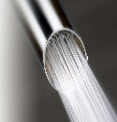 newform shower head x touch jets