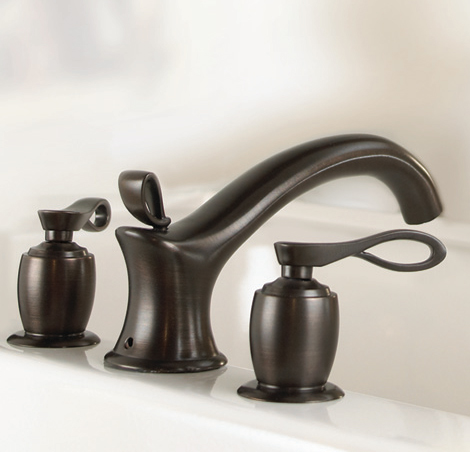 phylrich-bathroom-faucet-amphora-collection-brass.jpg