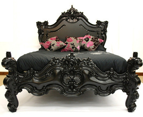 romantic bed black fabulous baroque 2 Dreaming of the Romantic Era? Baroque beds by Fabulous & Baroque