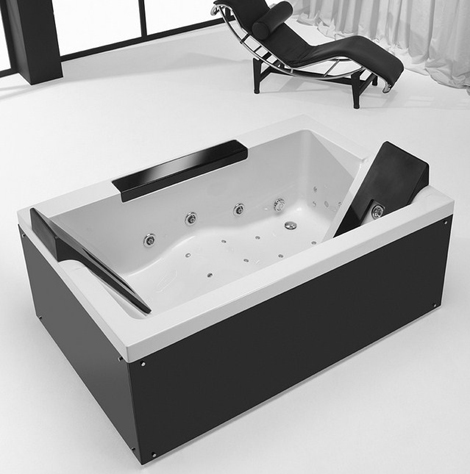 sanindusa-bathtub-twospace-1.jpg