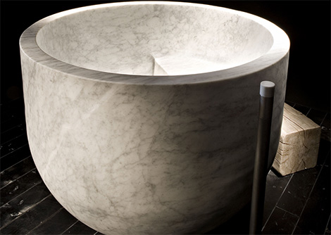vaselli-deep-soaking-tubs-marble-4.jpg