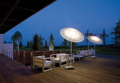 Cool Outdoor Lamp by Vibia – Wind