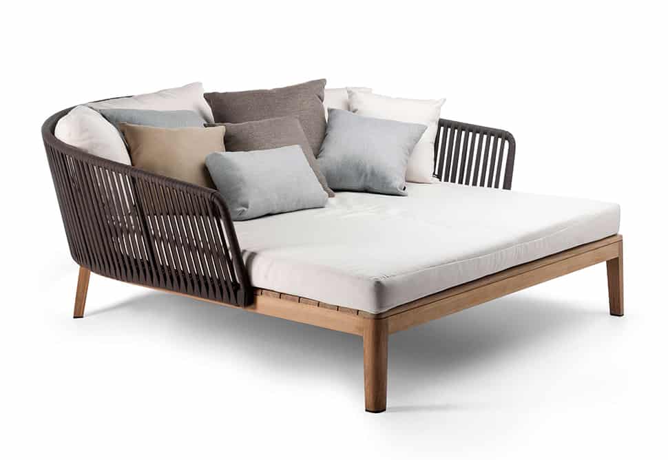 yarn and teak daybed mood from tribu 1