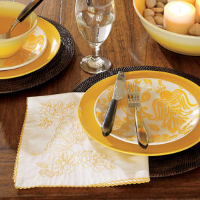 Lemon Toile Salad Plates from Pottery Barn – the new spring colors dinnerware