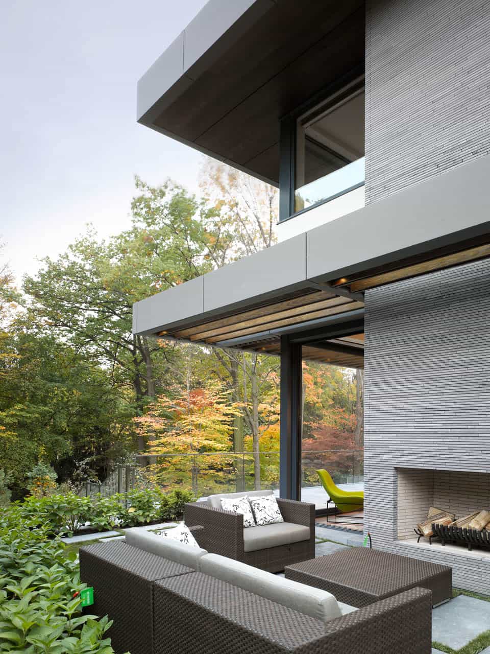 stunning-details-large-open-spaces-define-toronto-home-18-outdoors.jpg