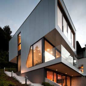 3 Storey Home Addition Takes Advantage of Dockside Views