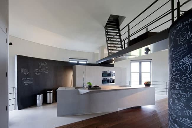 water-tower-converted-private-residence-6-kitchen.jpg