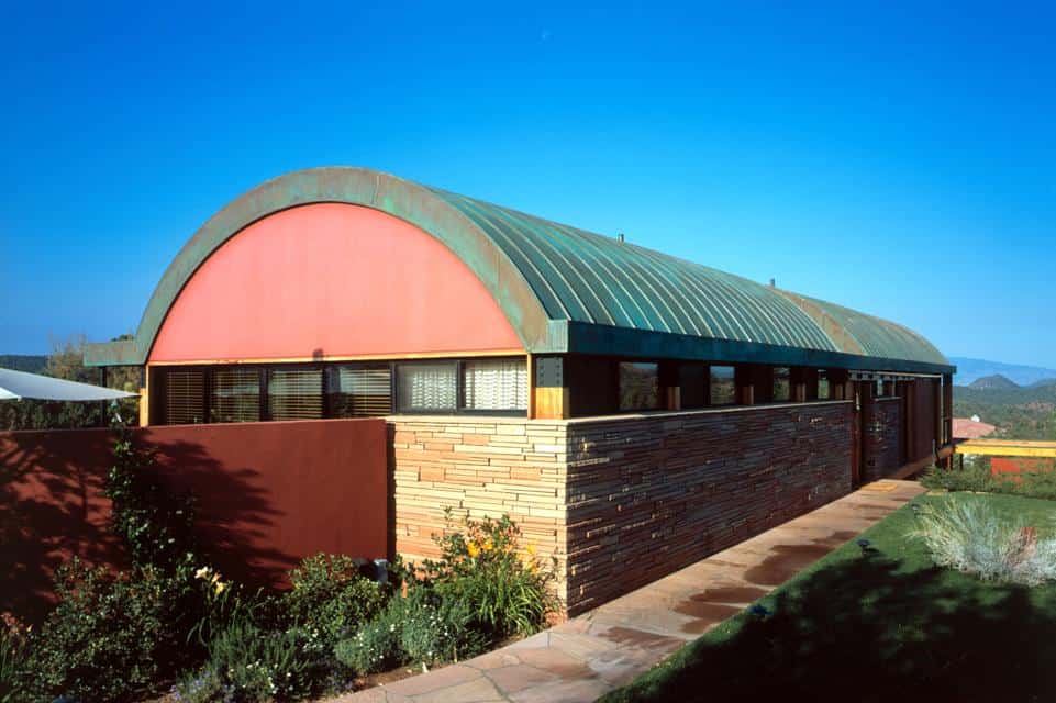 desert-dwelling-copper-clad-barrel-roof-3-walkway.jpg