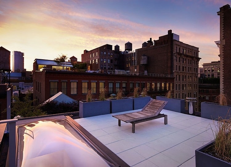 penthouse-apartment-two-hanging-fireplaces-10-rooftop-lounger.jpg