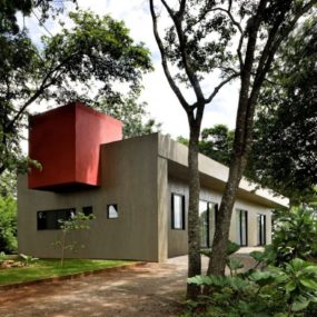 Modern House Made of Concrete Boxes