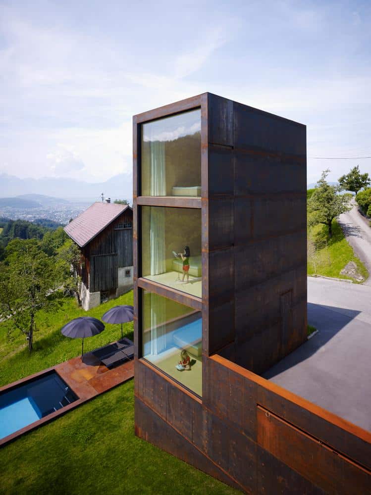 oxidized-steel-bedroom-tower-presides-house-pool-18-site.jpg