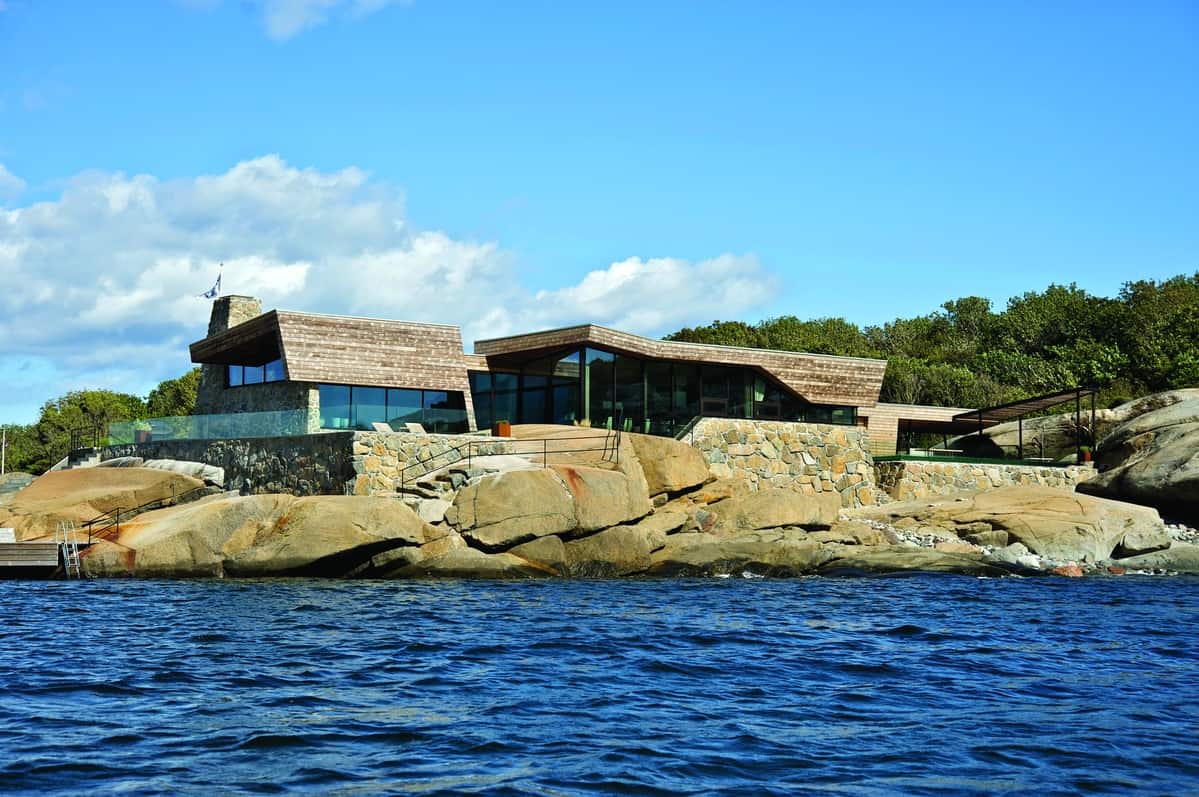 Oceanfront Home Incorporates Boulders in Design