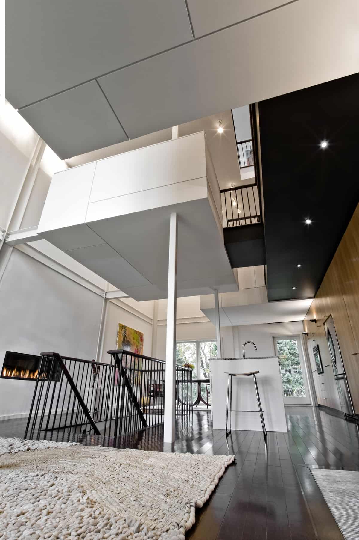 renovation-modernizes-victorian-home -cantilevered-master-suite-2.jpg