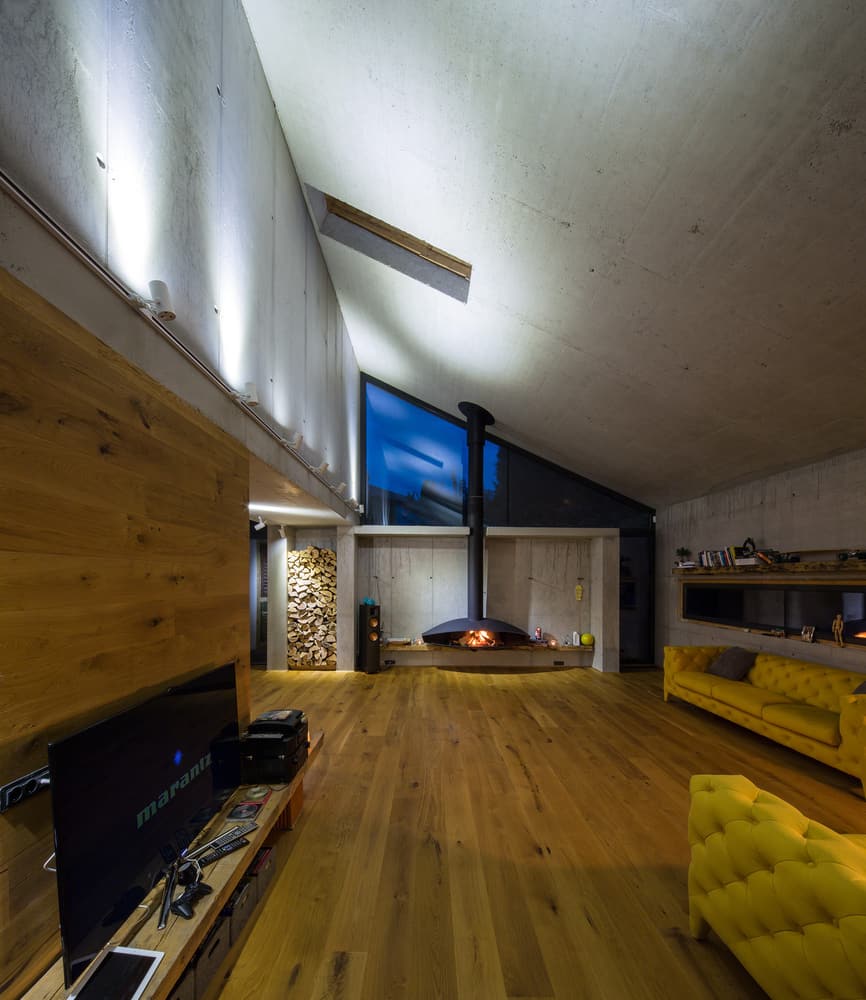 13-asymmetrical-concrete-addition-modernises-existing-home.jpg