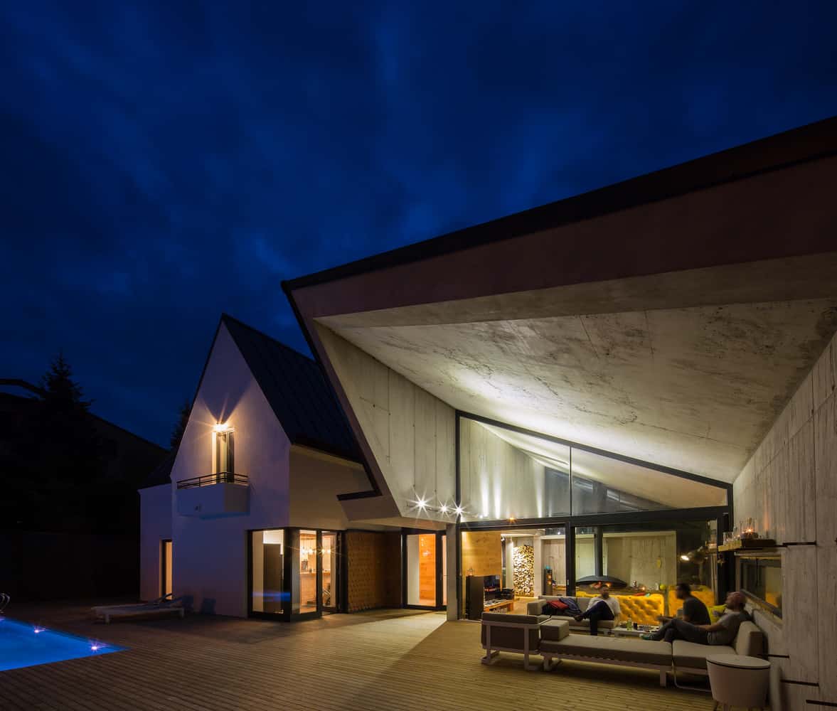 3 asymmetrical concrete addition modernises existing home