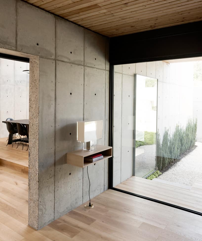 7 house concrete wood cubes japanese design