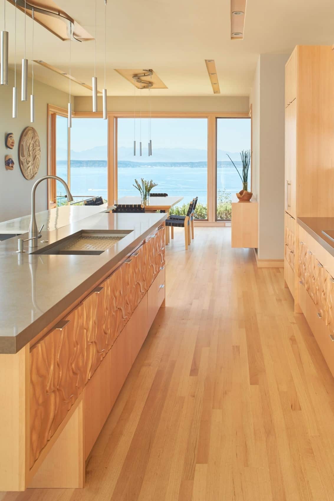 11 environmentally conscious waterfront home craftsmanship