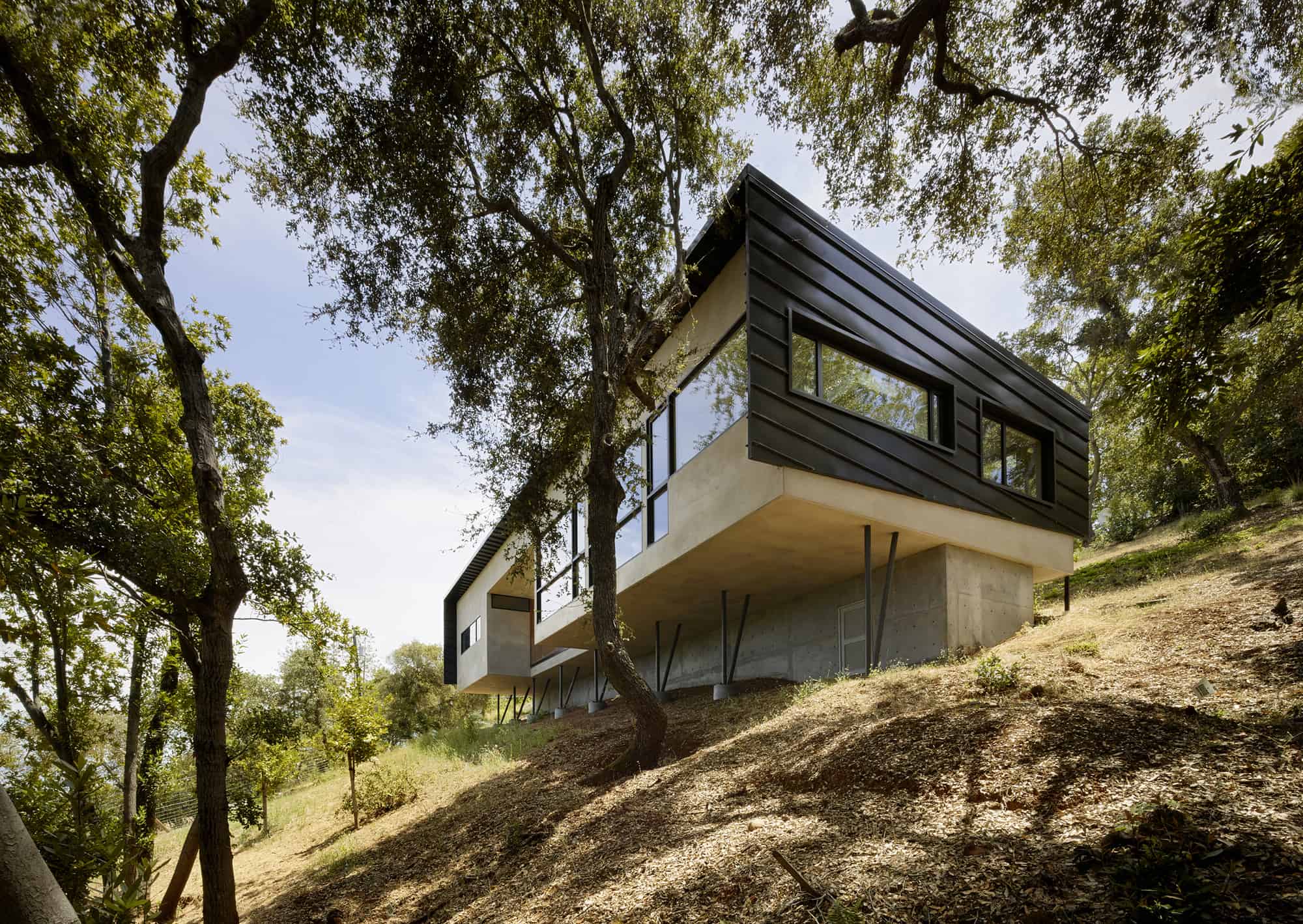 3 gorgeous house mobility impaired cantilevers steep slope