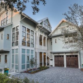 Built for Kids: Florida Luxury Home Has 9 Bedrooms, 11 Bathrooms, Plus 10 Extra Bunk Beds