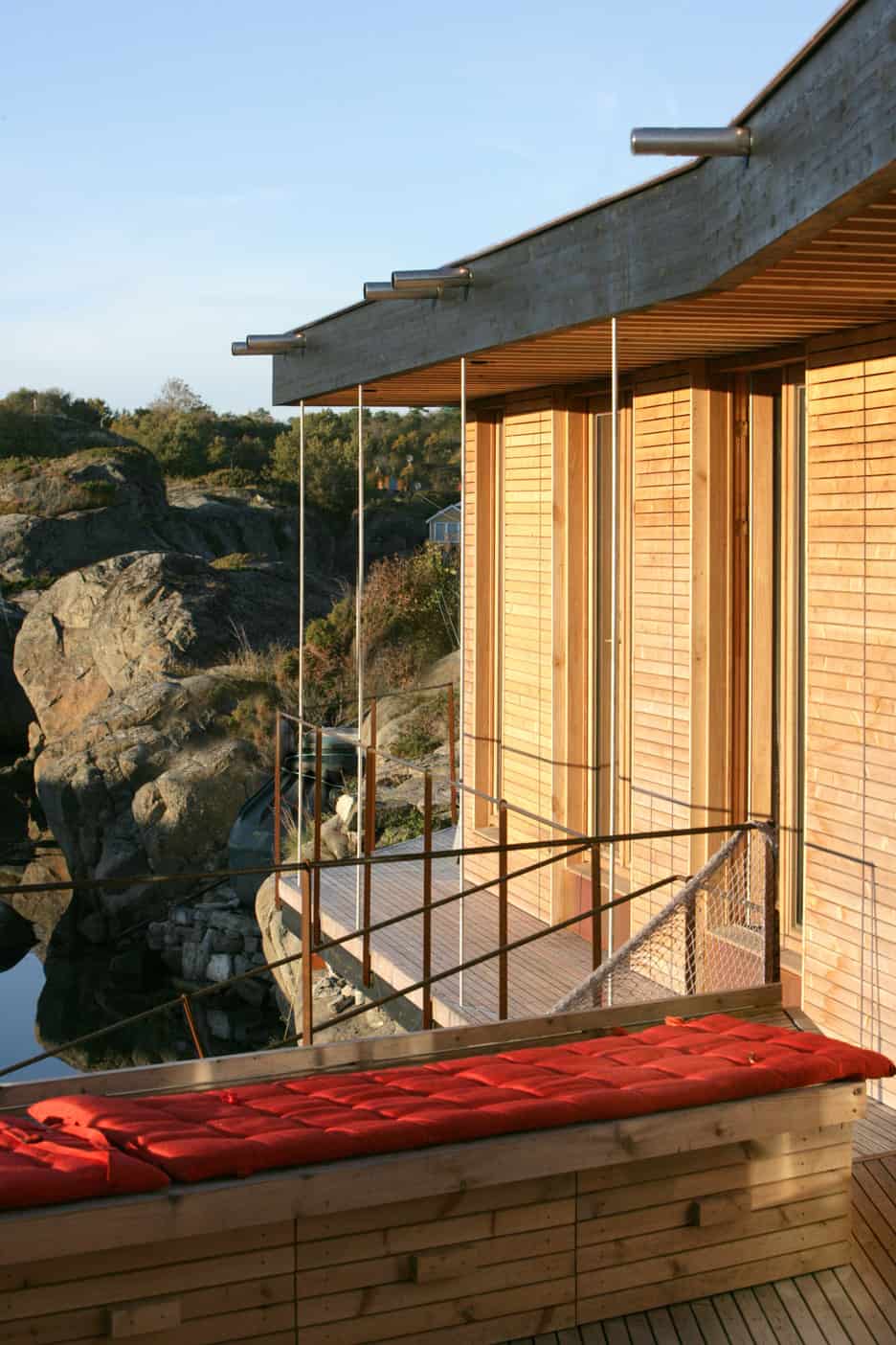 9 boat access only 75sqm summer cabin straddles boulders