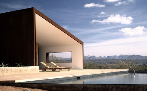 arizona house design 2 Desert House Design hides luxury in Arizona