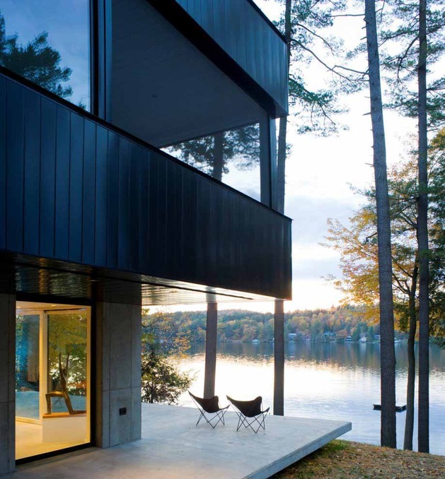 two-part-cantilevered-lake-house-6.jpg