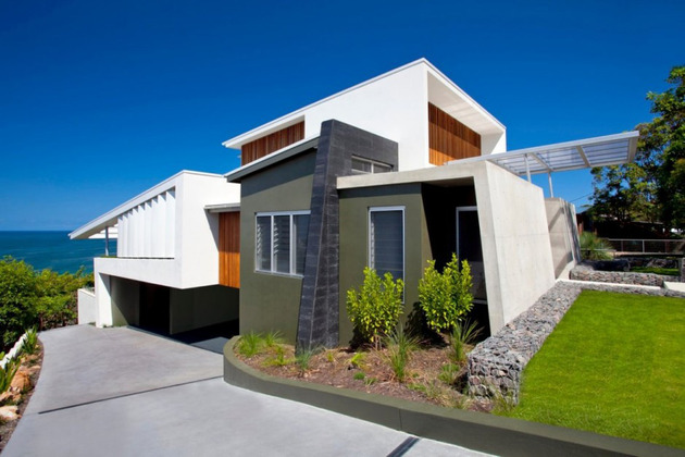  Bold Exterior Beach House with minimalist interiors