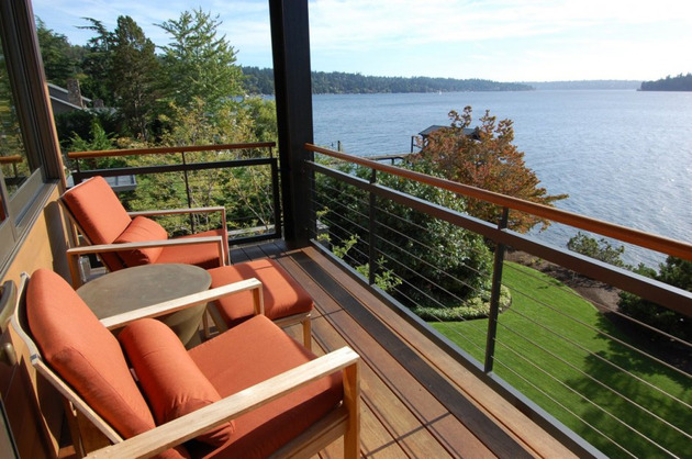 grand-glass-lake-house-with-bold-steel-frame-25.jpg