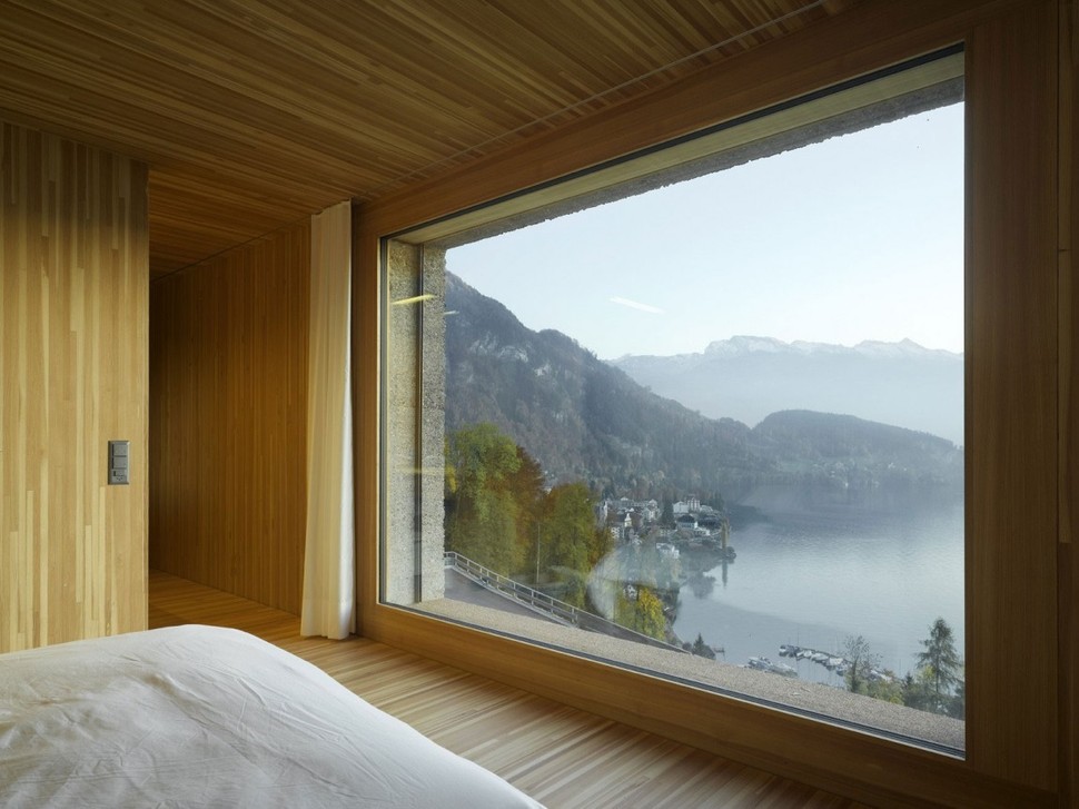 hillside-home-wood-frame-construction-concrete-facade-8-bedroom.jpg
