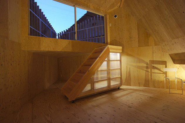 compact-diamond-shaped-house-plan-yuji-tanabe-14-second-floor-stairs.jpg