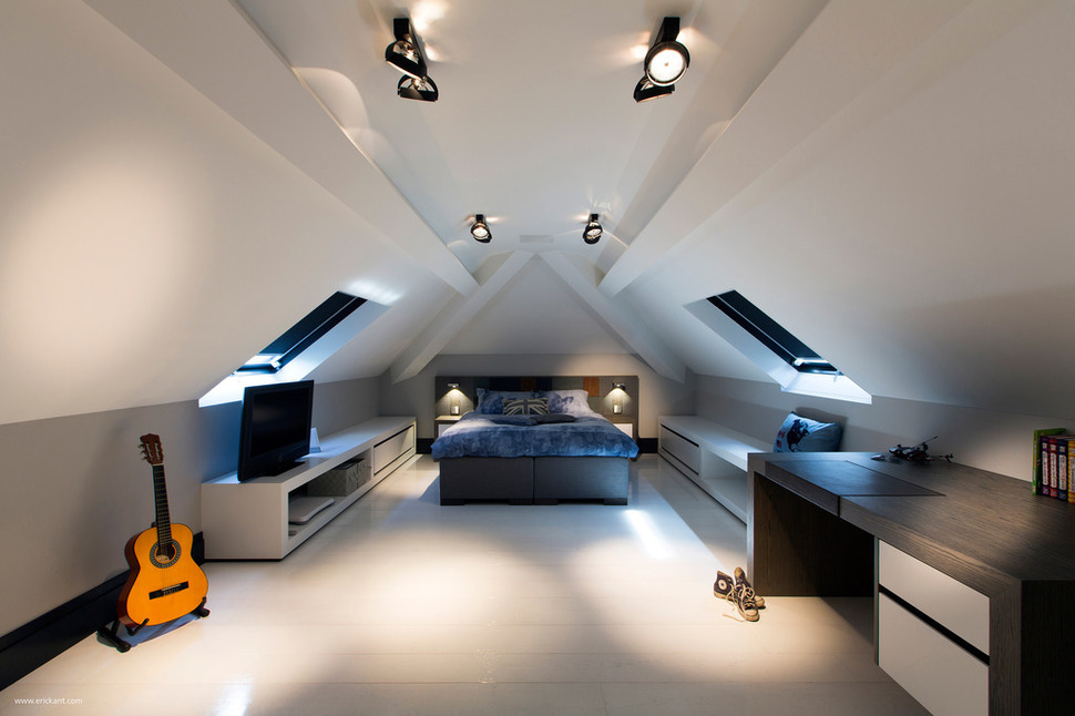 custom-details-create-visual-feast-minimalist-home-1-attic-bedroom.jpg