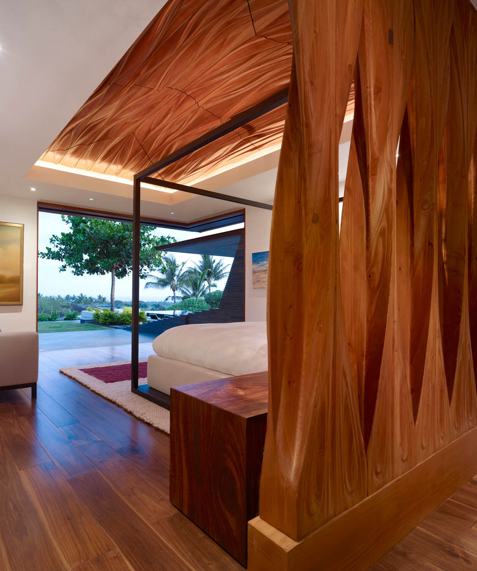 eco-friendly-kona-home-hawaiian-craftsmanship-modern-details-19-bedroom.jpg