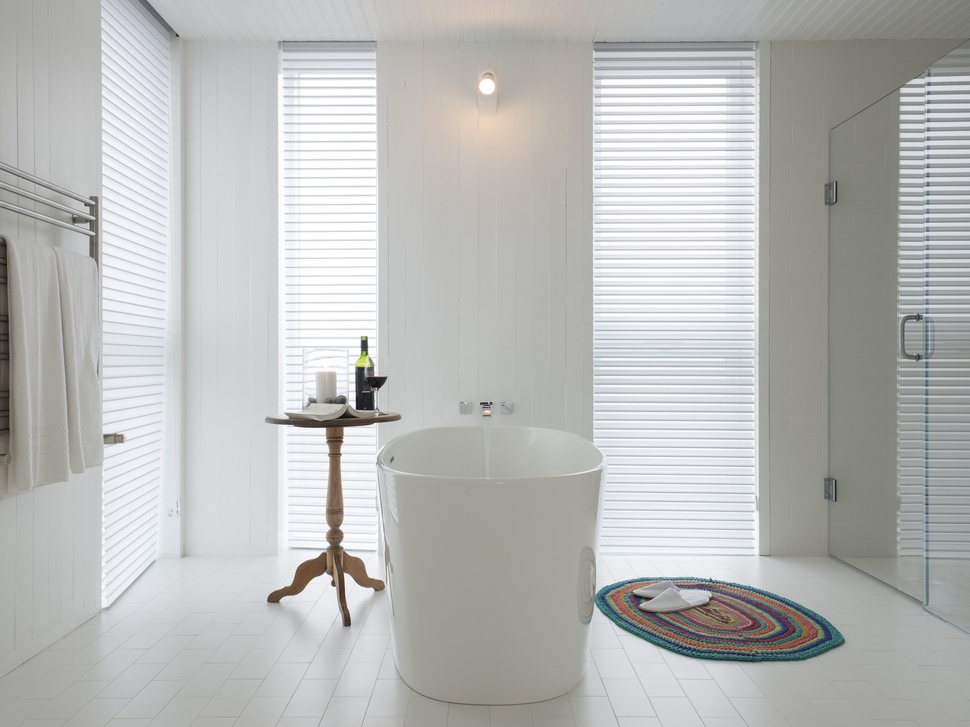 fogo-island-inn-offers-design-inspiration-modern-lifestyles- 4- bathroom.jpg