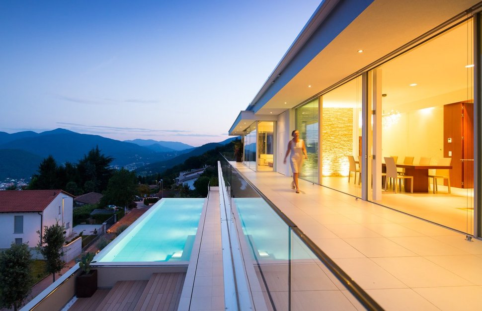 minimalist-mountain-top-home-panoramic-lake-views-8-pool.jpg
