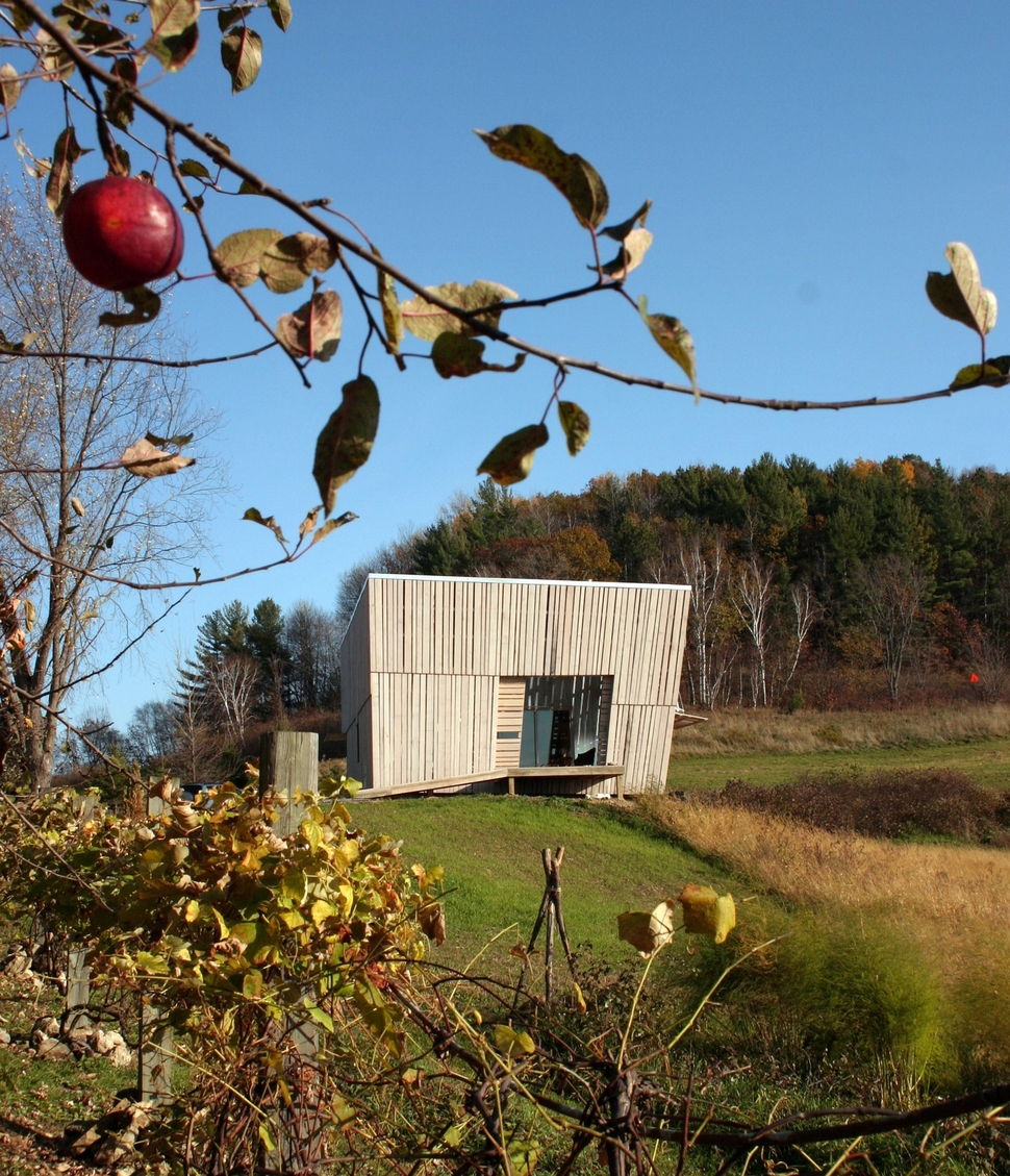 modern-midwest-barn-house-13.jpg