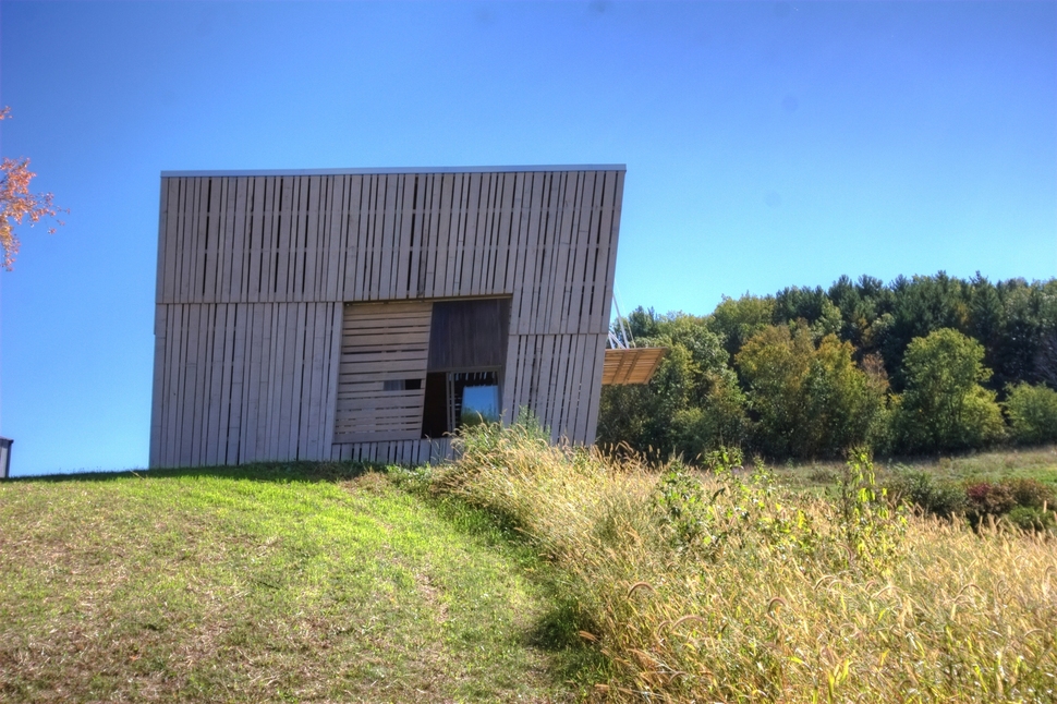 modern-midwest-barn-house-15.jpg