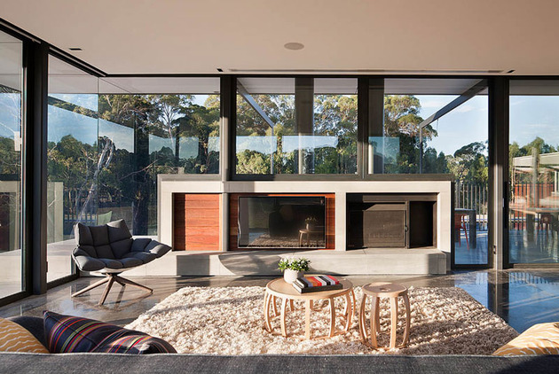 rachcoff-vella-architecture-warms-up-modern-homes-australia-wood-details-5-living.jpg