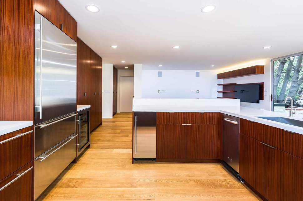 skillful-renovation-iconic-mid-century-los-angeles-residence-20-kitchen-appliances.jpg
