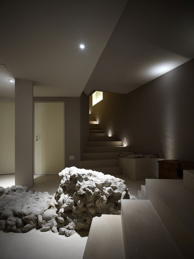 white-shades-define-luxurious-multistory-milan-apartment-18-downstairs.jpg
