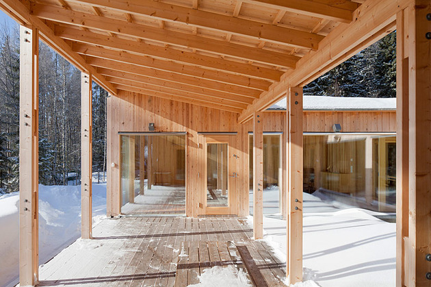 4-season-timber-cottage-built-by-single-carpenter-9-down-walkway.jpg