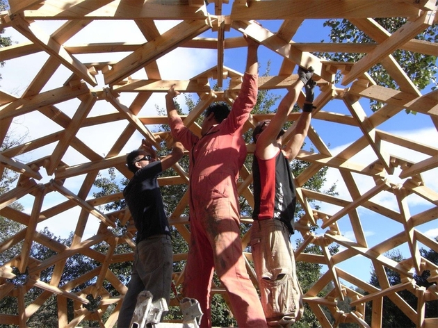 diy-wooden-dome-built-from-pallets-4-final-piece.jpg