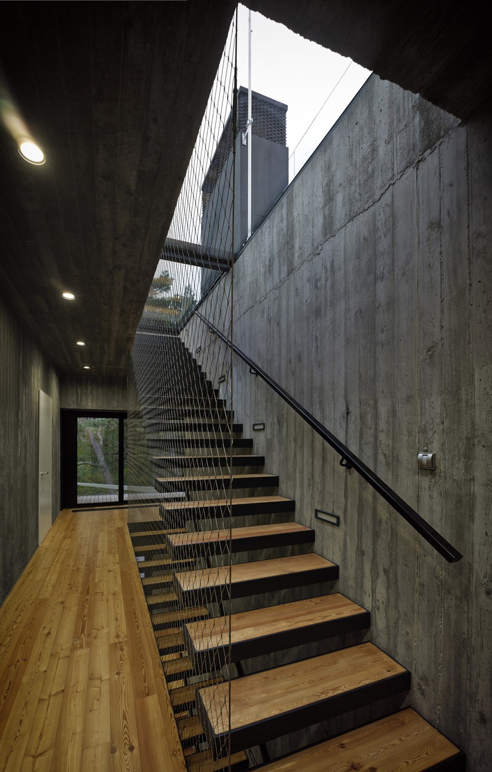 concrete-and-timber-seaside-house-21.jpg