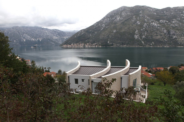 villa with curved stone walls on adriatic sea 1 thumb 630x419 29366 Villa with Curved Stone Walls on Adriatic Sea