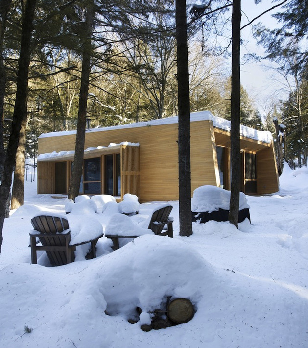 forest getaway cabin dominated by warm wood boards 2 light sides thumb 630x710 30762 Forest Getaway Cabin with Sauna, Sunken Hot Tub