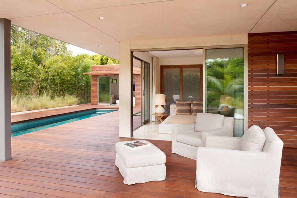 platinum-level-leed-house-roof-gardens-pool-19-guest-bedroom.jpg